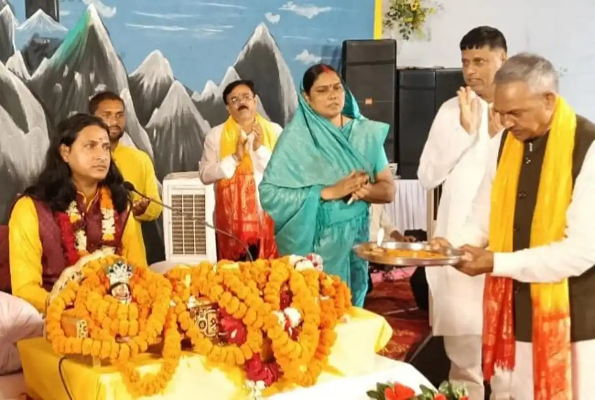 Narayan Sinha Honored in Kharoar Religious Programs