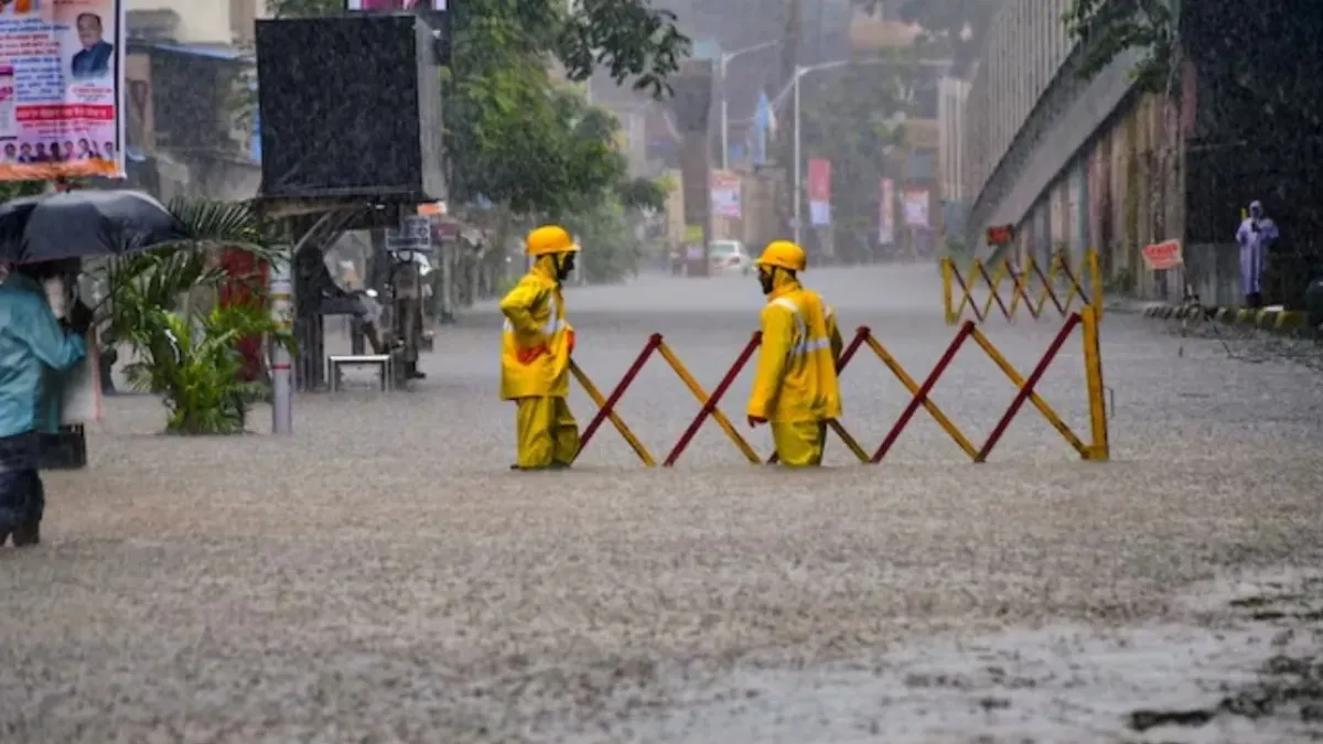 Mumbai Rains 2025: Weather Alerts & Updates