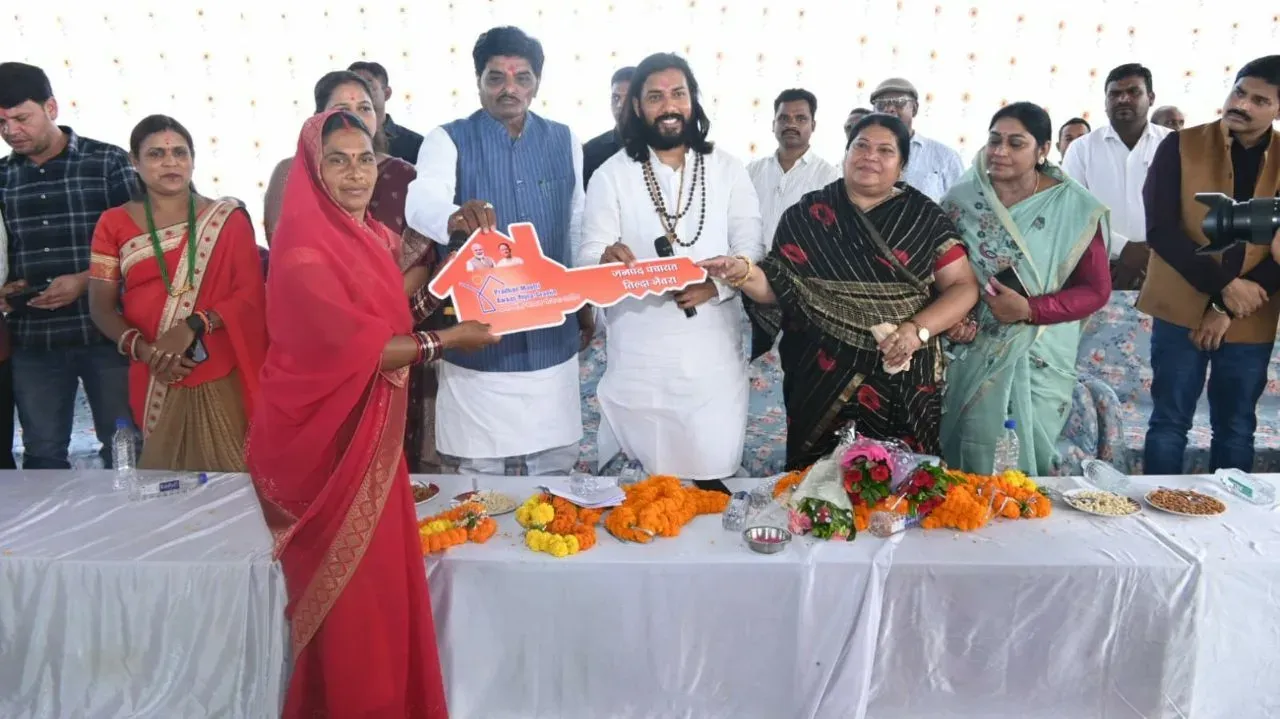 रायपुर जिला पंचायत अध्यक्ष नवीन अग्रवाल की जनचौपाल से सुलझ रही जनसमस्याएं मंत्रियों ने सराहा विकास का मॉडल