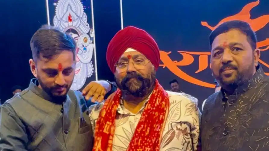 Dignitaries attending Rangilo Raas 2025 Garba in Raipur