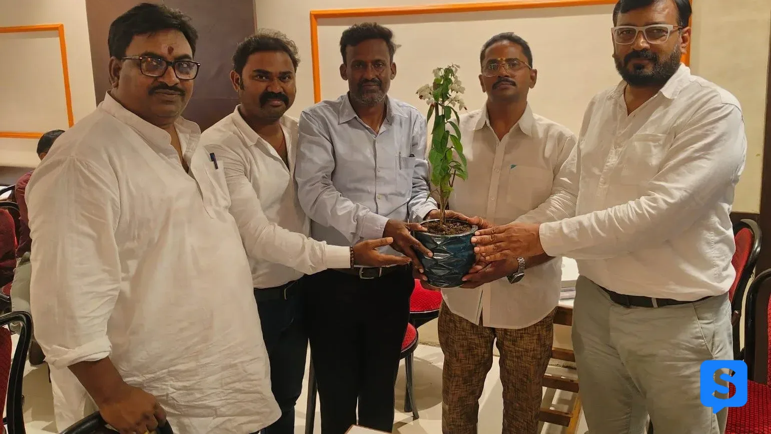 रायपुर में भाजपा नेता एस गणेश राव का जन्मदिन सादगी से मना और पर्यावरण संरक्षण का दिया संदेश